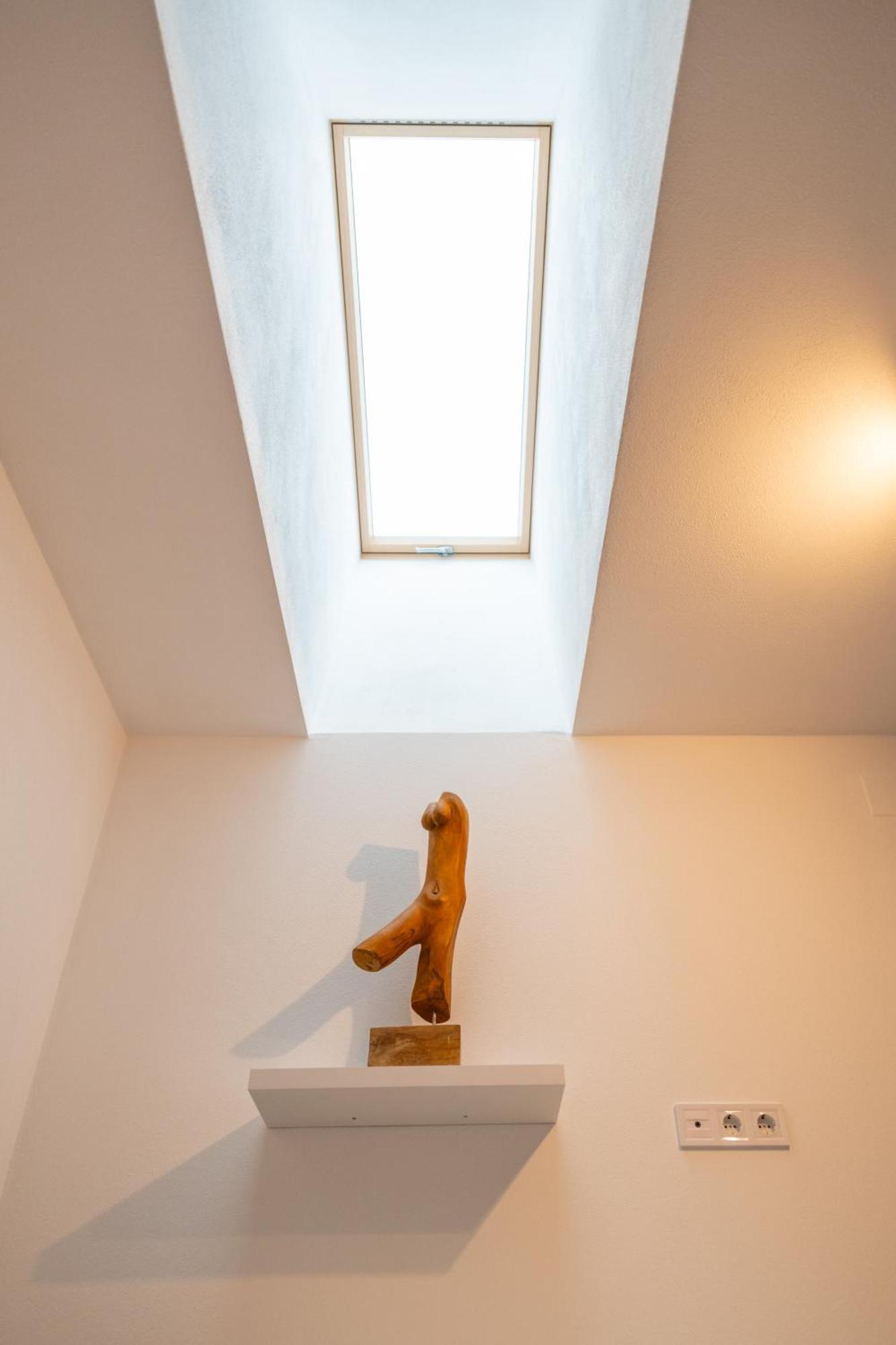Pixel Guesthouse Tirgu Secuiesc Exterior photo